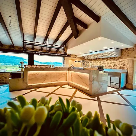 La Quinta Luxury Palace Country house