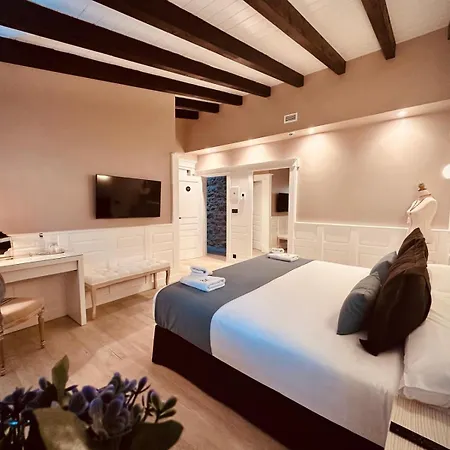 Country house La Quinta Luxury Palace *