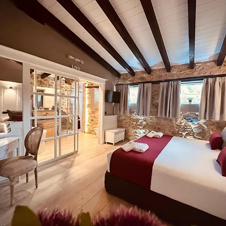 La Quinta Luxury Palace * アルヌエロ