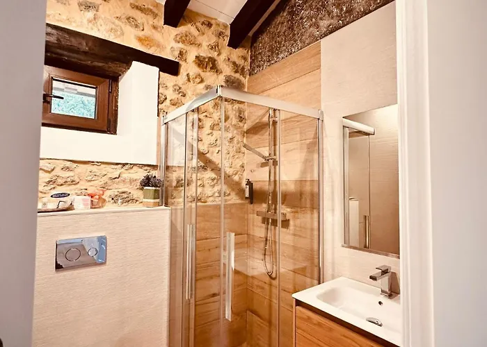 La Quinta Luxury Palace *