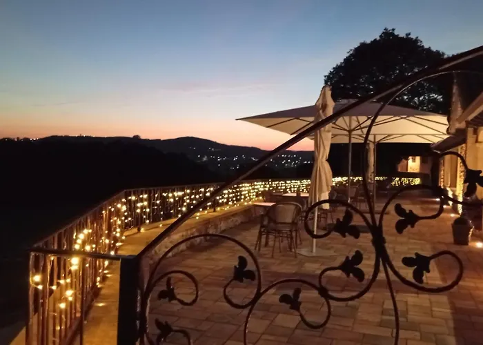 La Quinta Luxury Palace 乡村民宿