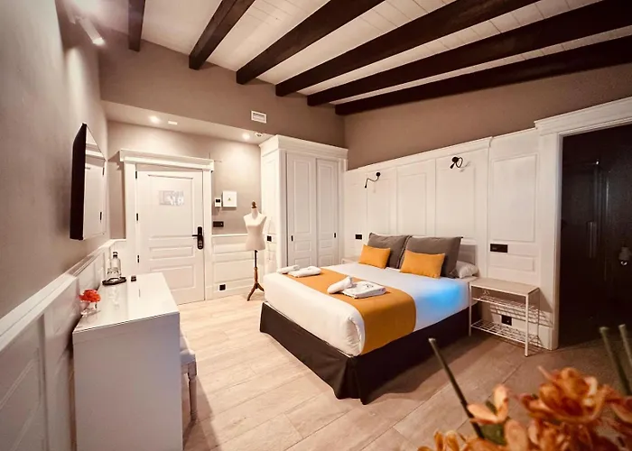 Landhaus La Quinta Luxury Palace