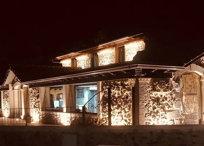 La Quinta Luxury Palace Landhaus *